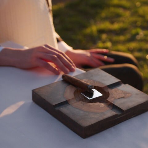 Marleen Kahverengi Gümüş Renkli Aksesuarlı Dekoratif Küllük